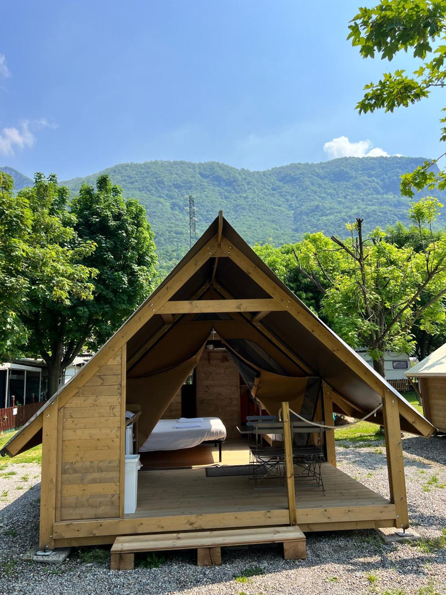 Glamping Camping Rivabella Lecco Bagian luar foto