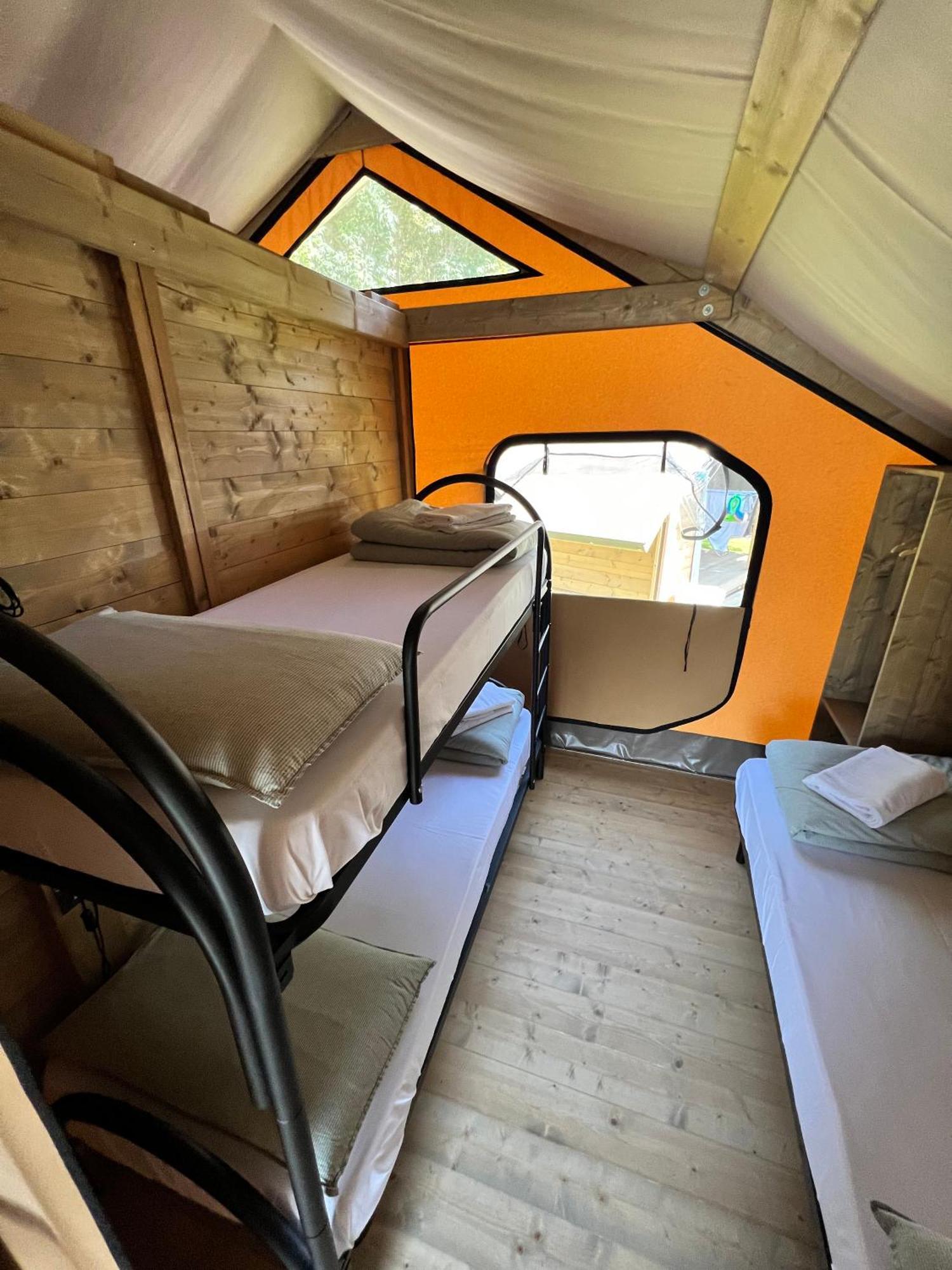 Glamping Camping Rivabella Lecco Bagian luar foto