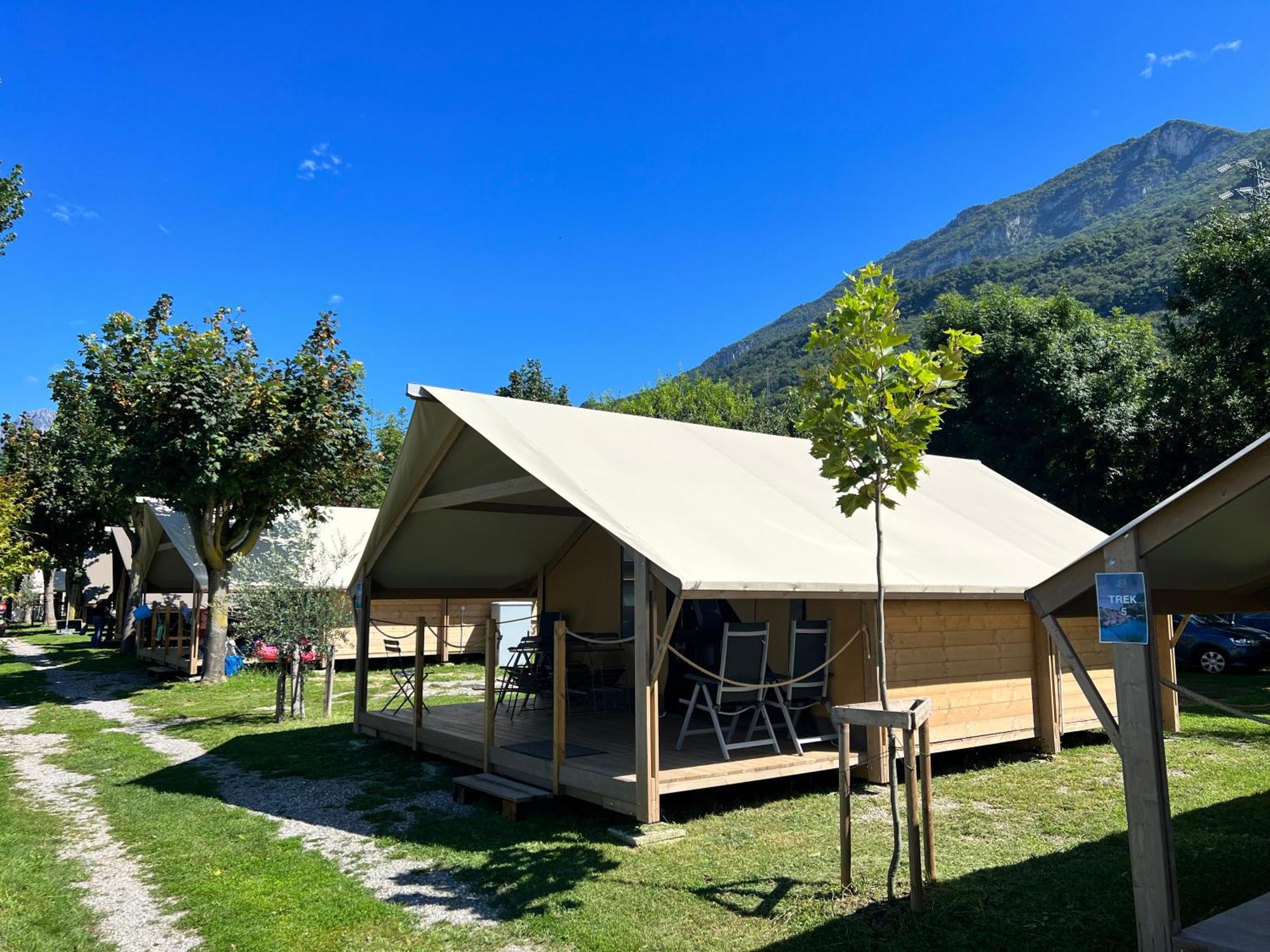 Glamping Camping Rivabella Lecco Bagian luar foto