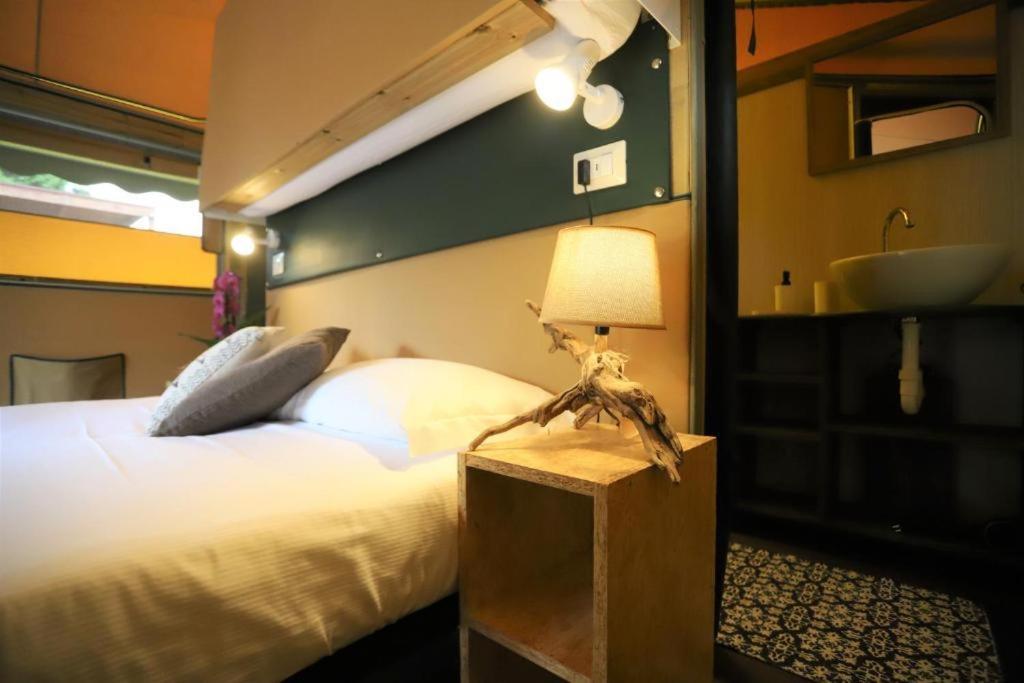 Glamping Camping Rivabella Lecco Bagian luar foto